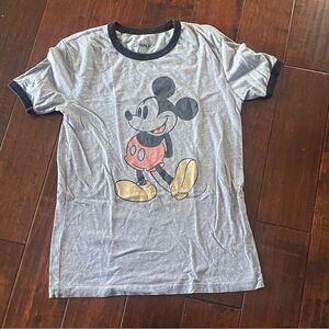 Disney Mickey Mous Gray T-Shirt Size S